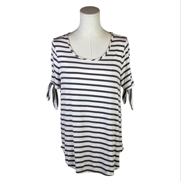Green Envelope LA Striped Tie Sleeve Scoop Neck Top L Gray And White Soft - Picture 1 of 8